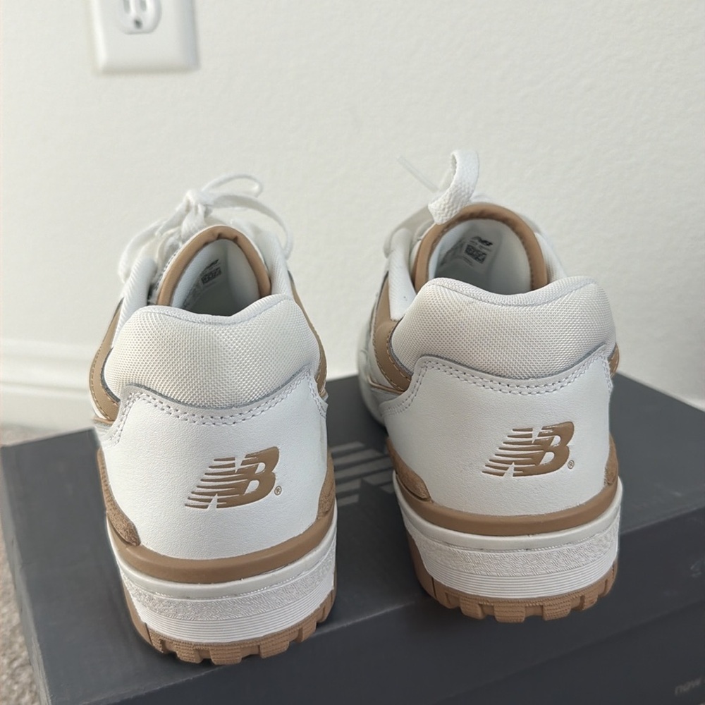 New Balance 550 - Picture 4 of 9